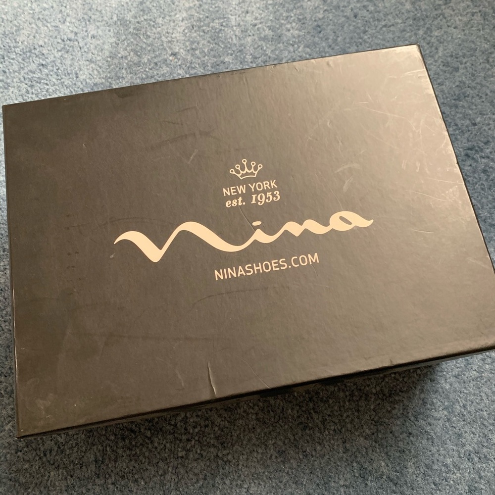 Nina wedding shoes and heel diamonds - Picture 2 of 7